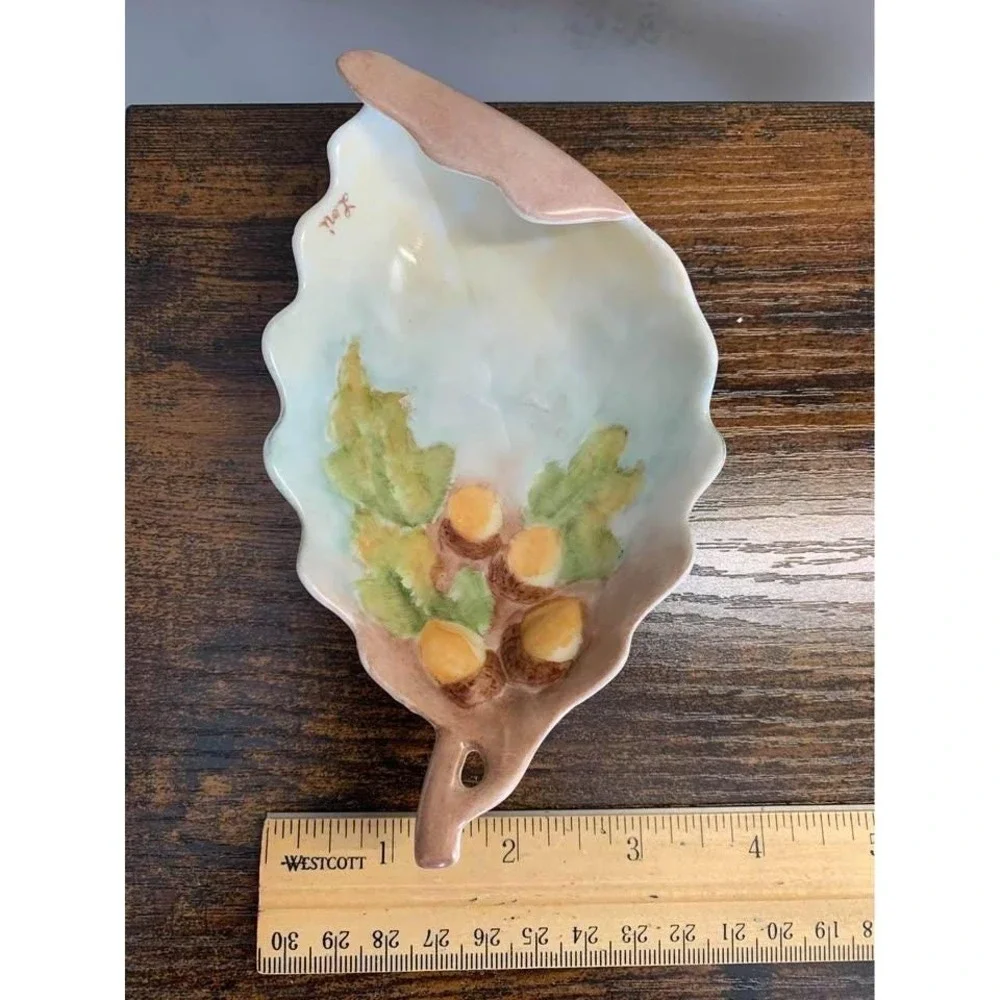 Vintage Hand Painted Ceramic Oak Leaf Trinket Dish Acorn Nut Bowl Decor Vintage